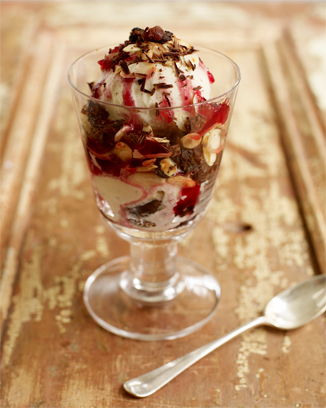 Christmas Pudding Sundae